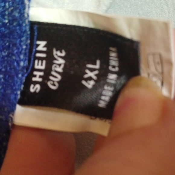 Shein. skirt looks like denim. Very stretchy. NEW. - Picture 6 of 7